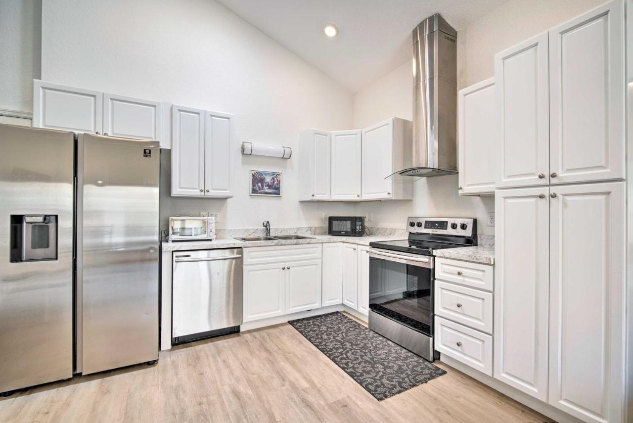 Sleek Tavares Condo 3 Miles To Downtown Exterior foto